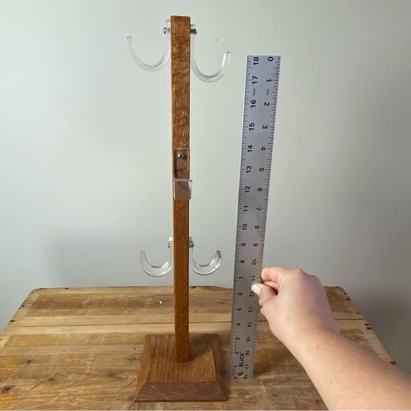 Vintage 19.5” Tall Mug Tree Lucite And Wood Retro Holds 6 Mugs - Picture 12 of 15